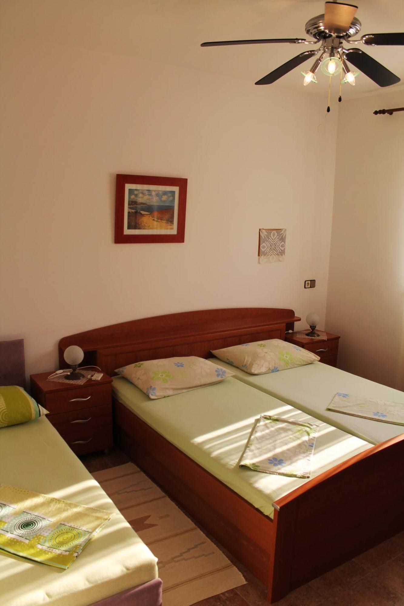 Apartments And Rooms Villa Mir Zaton  Exterior photo